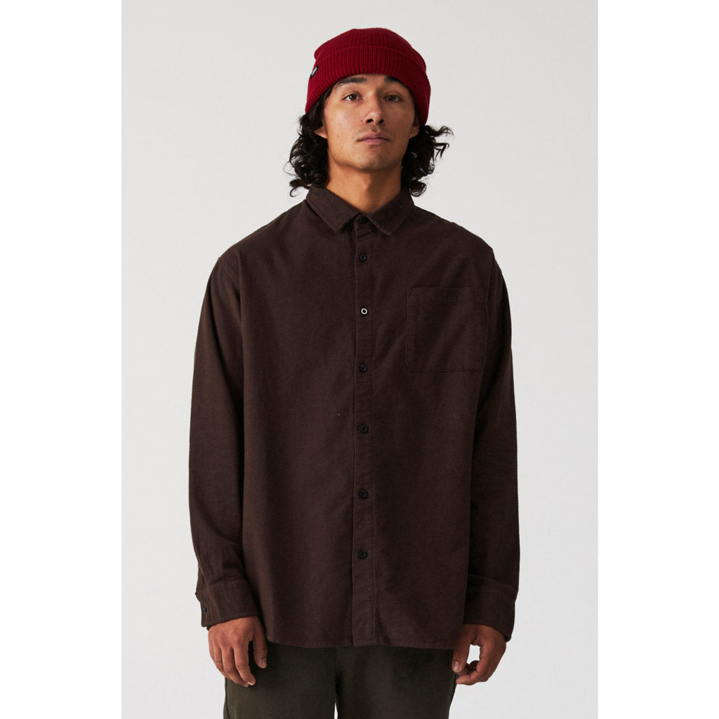 Former Vivian Diffuse LS Shirt - Bracken. 100% cotton button up long sleeve shirt with embroidered collar detail. Free, fast NZ delivery. Shop Former men's shirts, hoodies, jackets and pants. Pavement skate store, Dunedin.