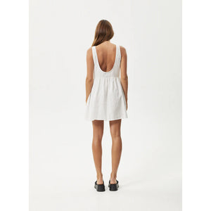 Afends Jesse Hemp Mini Dress - Natural. Relaxed-Fitting. Scooped Neckline. Scooped Back. 55% Hemp, 45% Tencel. Shop women's hemp and organic clothing online with Pavement. Free, fast NZ shipping, and easy, no fuss returns. Pavement skate store, Ōtepoti Dunedin.