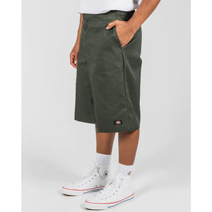 Dickies 42283 13" Multi Pocket Short - Olive Green Loose fit multi-pocket work short with 13 inch inside leg length. Product Code - 42283. Buy Dickies clothing online with Pavement. Free NZ shipping over $150. Same day delivery Dunedin before 3. Pavement skate store, since 2009.