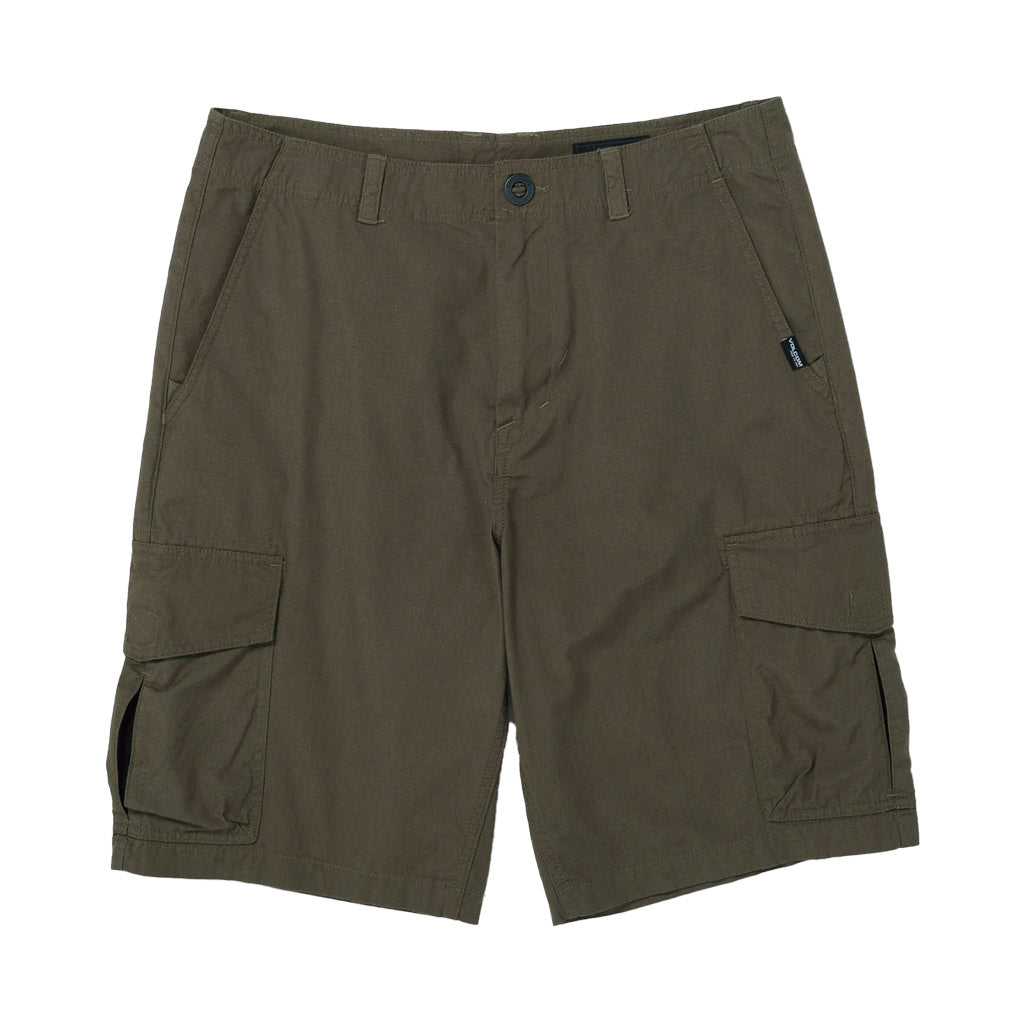 Volcom Grande Barracks Cargo 22 - Winter Moss. Unisex cargo short. Loose fit. 22". Front slash hand pockets with a fold over hollywood waistband. Side leg cargo pockets with center billow. Elastic bungee attached into the inner left cargo pocket. Back pockets are split welts with tuckable flaps.