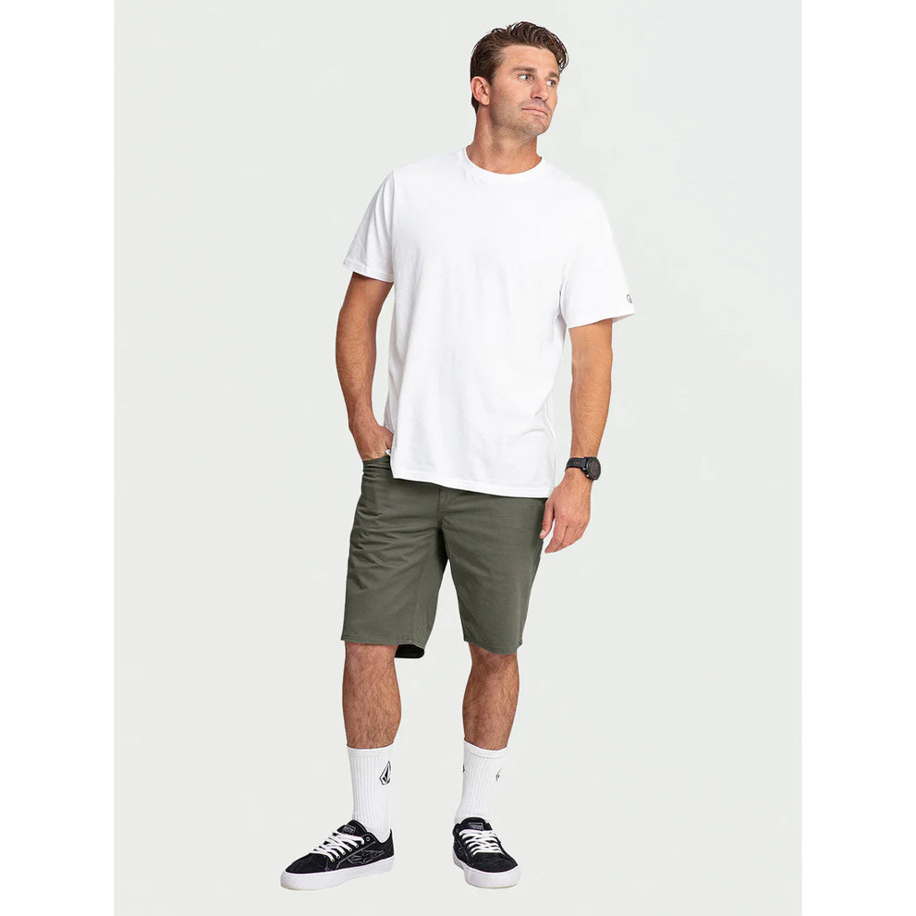 VOLCOM SOLVER LITE 5 POCKET SHORT 19 - ARMY GREEN COMBO