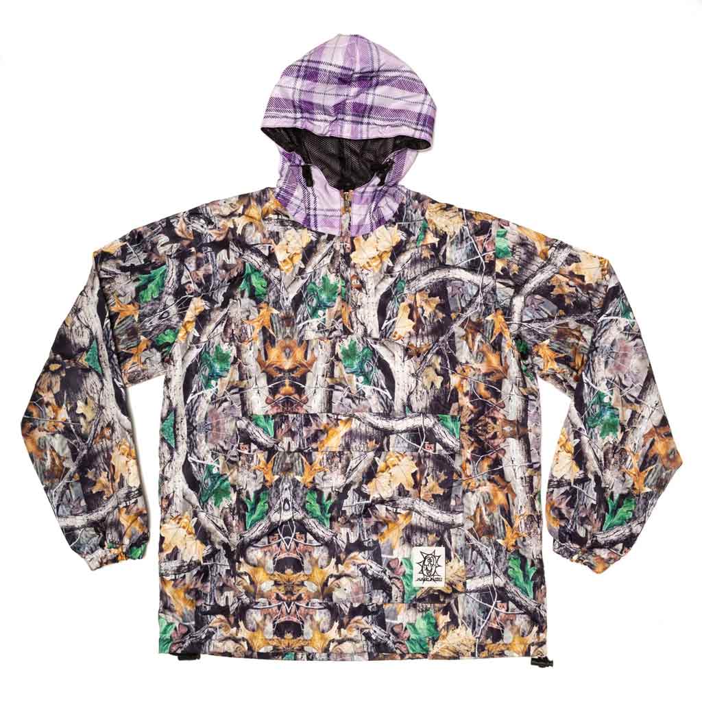 Arcade Two-Tone Nylon Anorak - Camo/Plaid. Beautiful anorak jacket to keep you sheltered from the wind and rain. Real tree camo body and hood on a classic plaid to give it an amazing appearance. Mesh lining, drawstring waist, kangaroo pocket and adjustable hood. Free NZ shipping! PAVEMENT