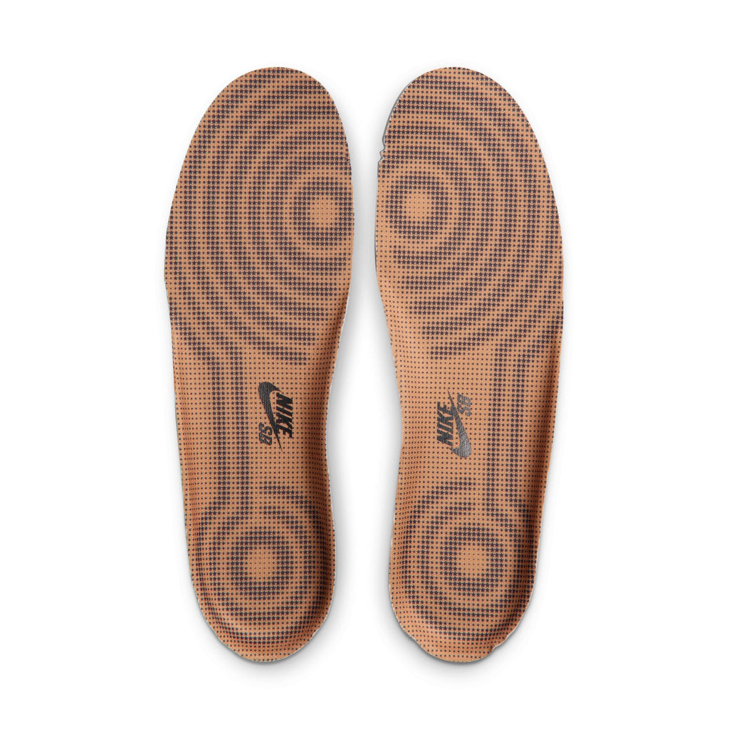 Shop the Nike SB Air Force 1 "Flax" Shoes in Flax/Flax-Black-Gum Light Brown - HM8517-200 online with Pavement Skate Store. Free Aotearoa delivery!