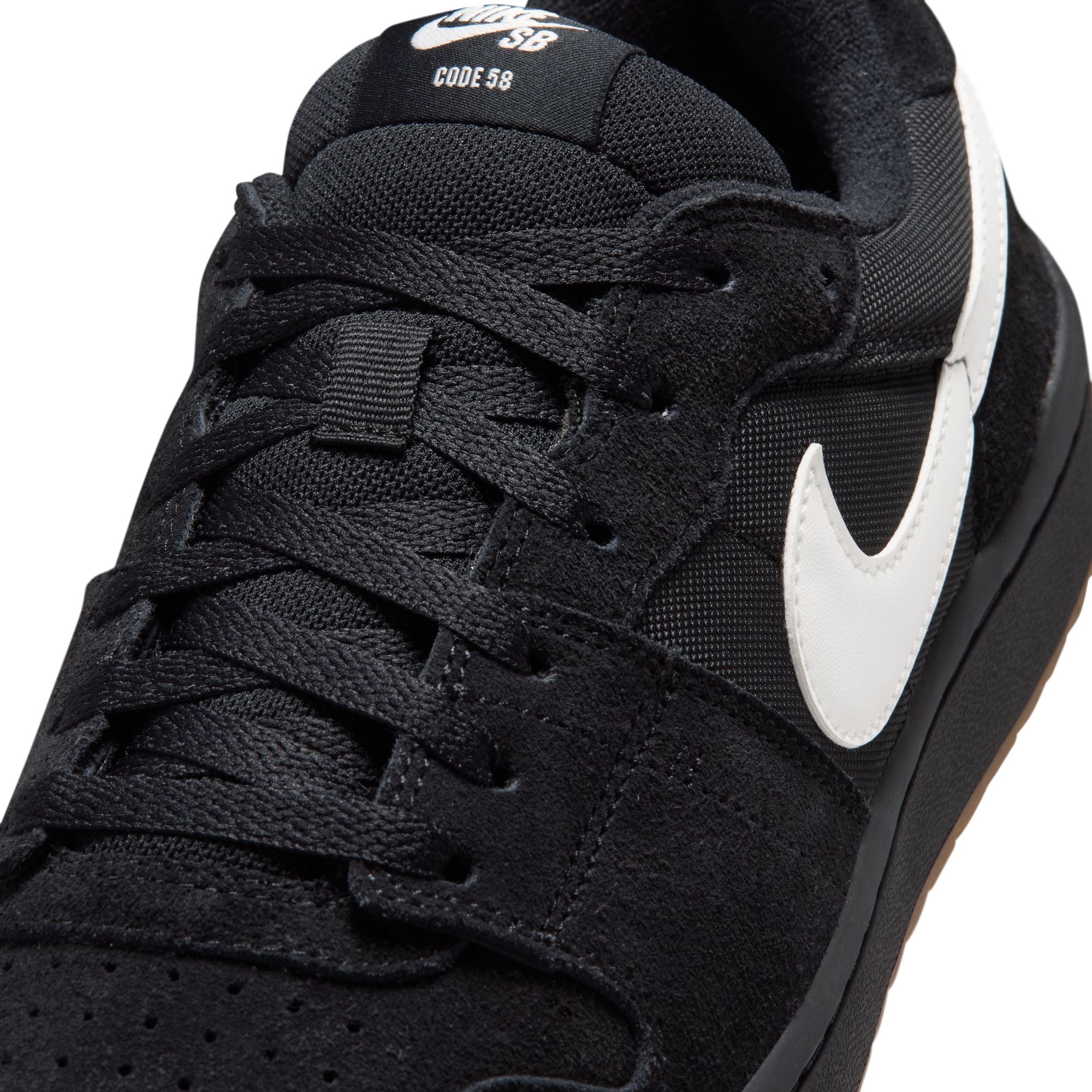 NIKE SB CODE 58 - BLACK/BLACK/GUM LIGHT BROWN/SUMMIT WHITE