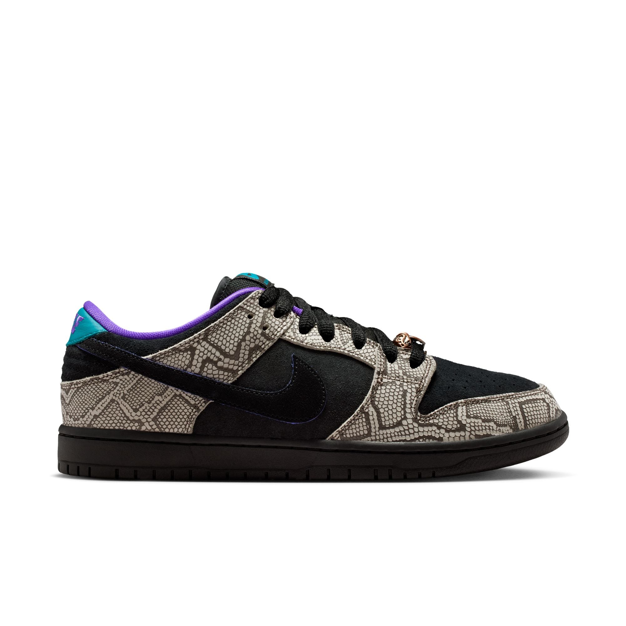 NIKE SB DUNK LOW PRO  X DASHAWN JORDAN - STRING/BLACK-BRIGHT SPRUCE-FIERCE PURPLE