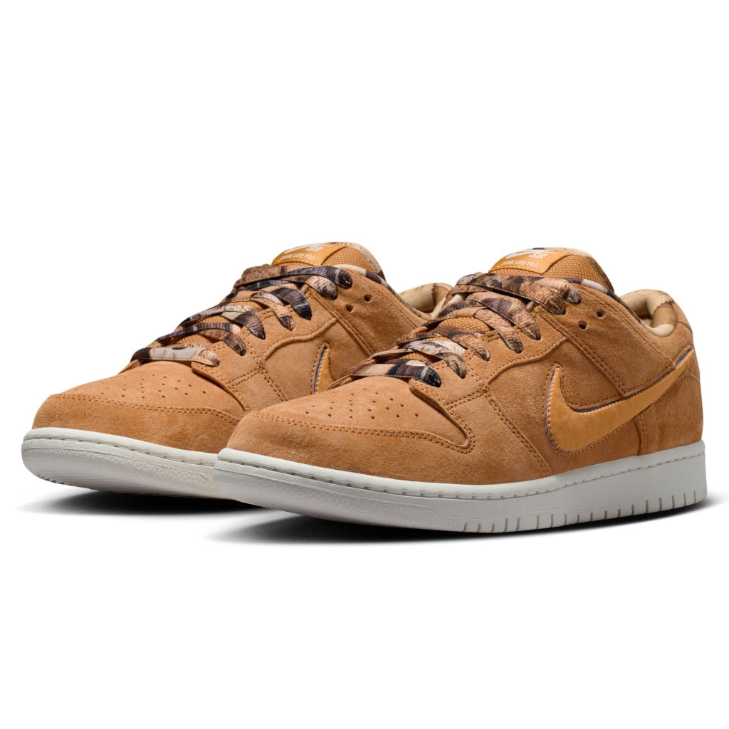 Nike SB X Note Manchester Dunk Low Pro QS in Flax/Honeycomb-Summit White-SaiI.  | Free shipping across Aotearoa when you buy online with Pavement Skate Store.