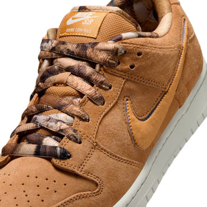 Nike SB X Note Manchester Dunk Low Pro QS in Flax/Honeycomb-Summit White-SaiI.  | Free shipping across Aotearoa when you buy online with Pavement Skate Store.