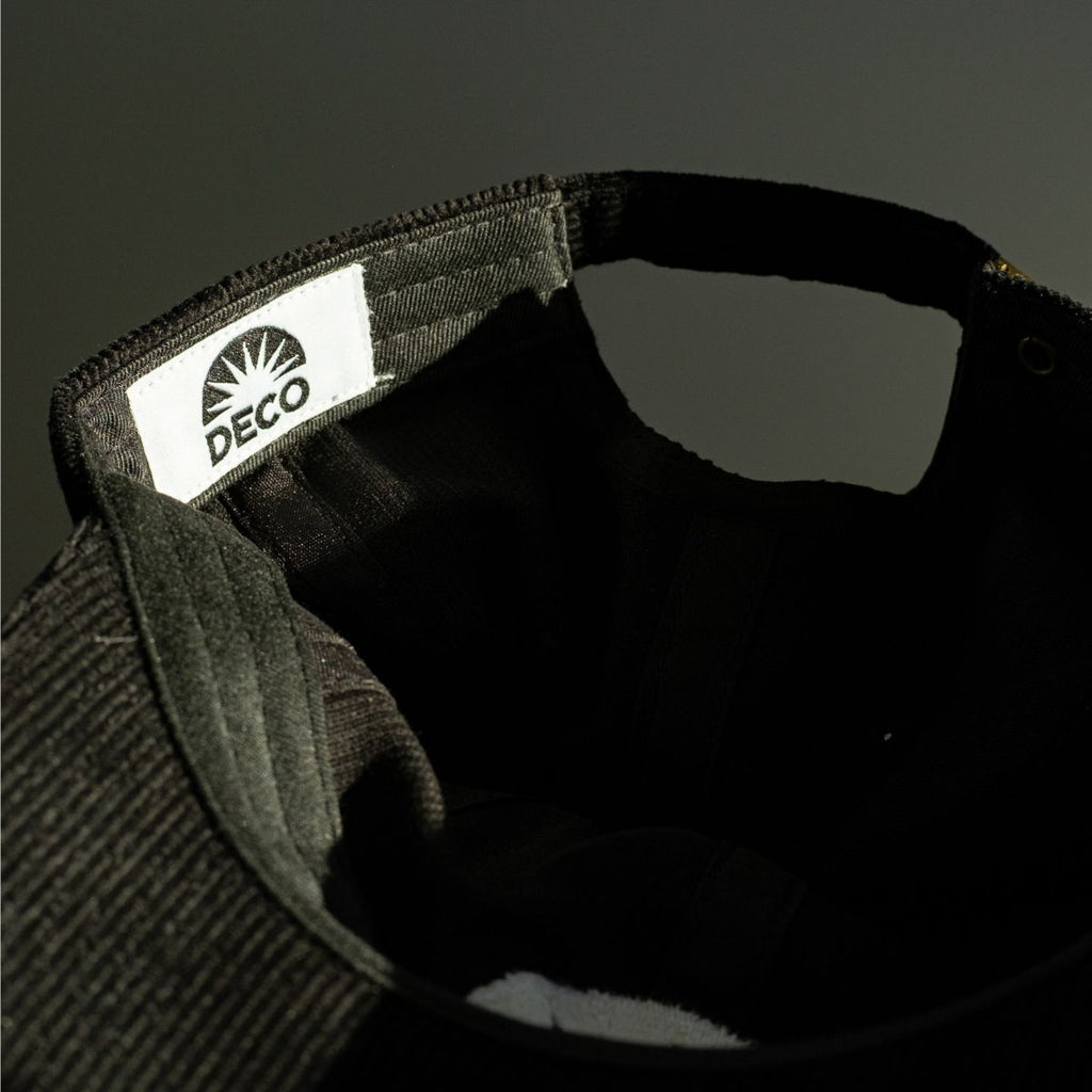 DECO SUNBURST EMBROIDERED  6 PANEL CAP - BLACK