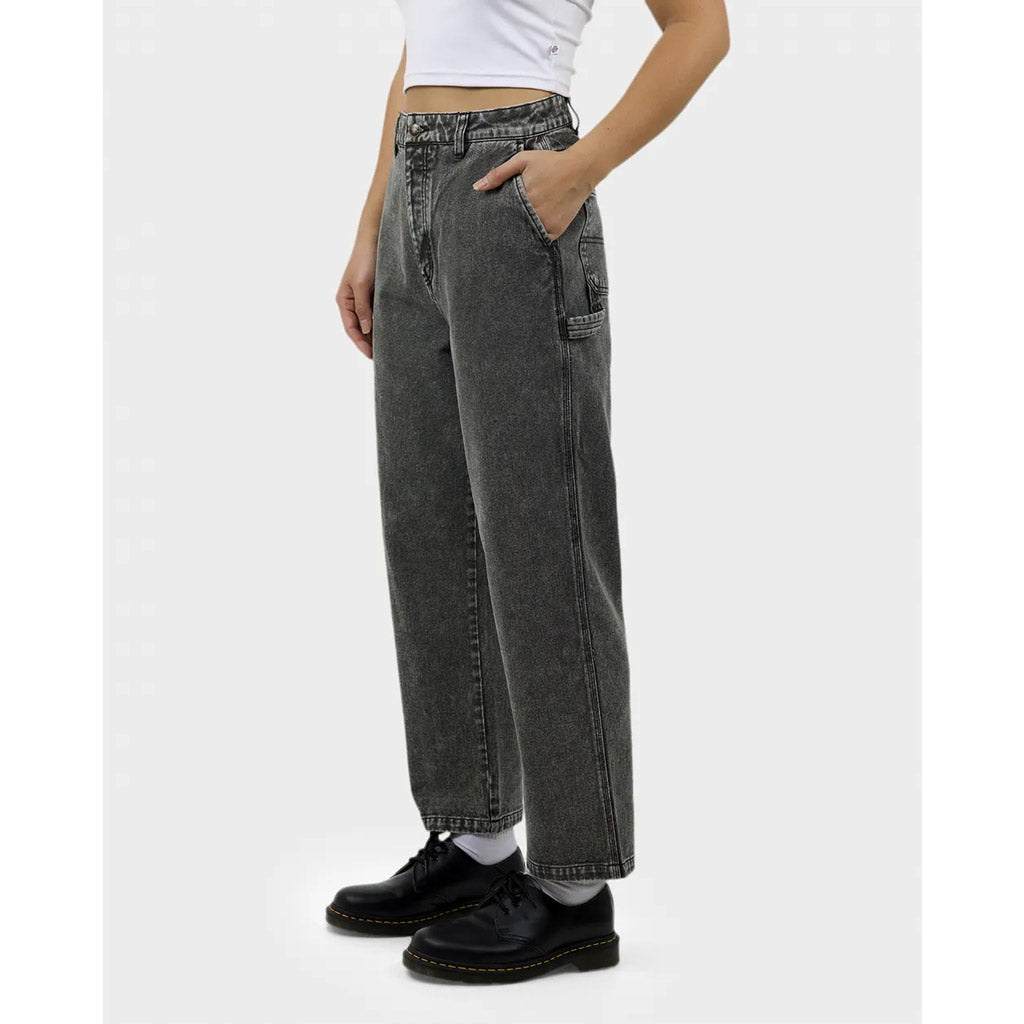 DICKIES SUGARLAND AGED DENIM HIGH RISE CROPPED FIT TAPERED JEAN - STONE WASHED CHARCOAL