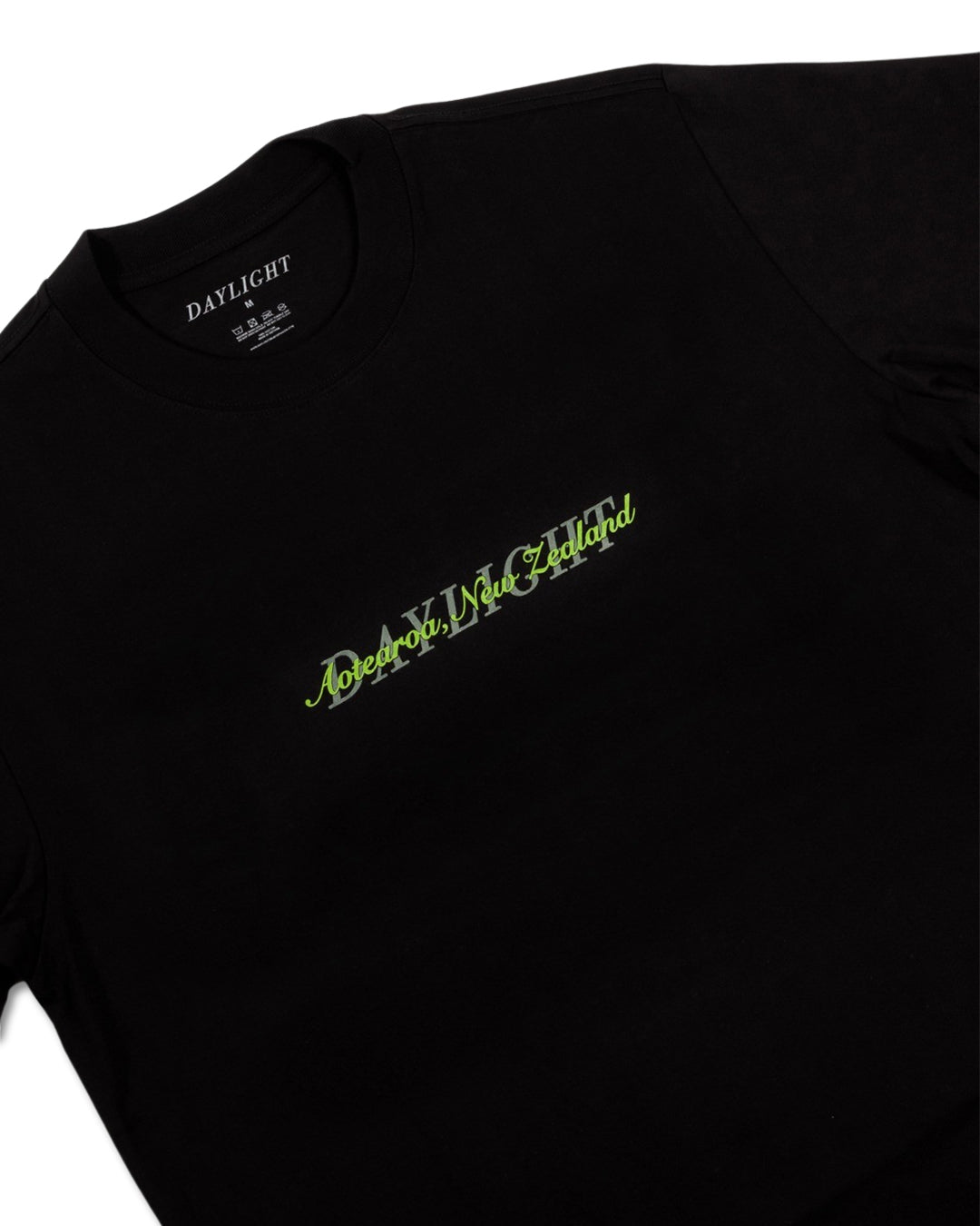 DAYLIGHT AOTEAROA TEE - BLACK/STONE/MOSS