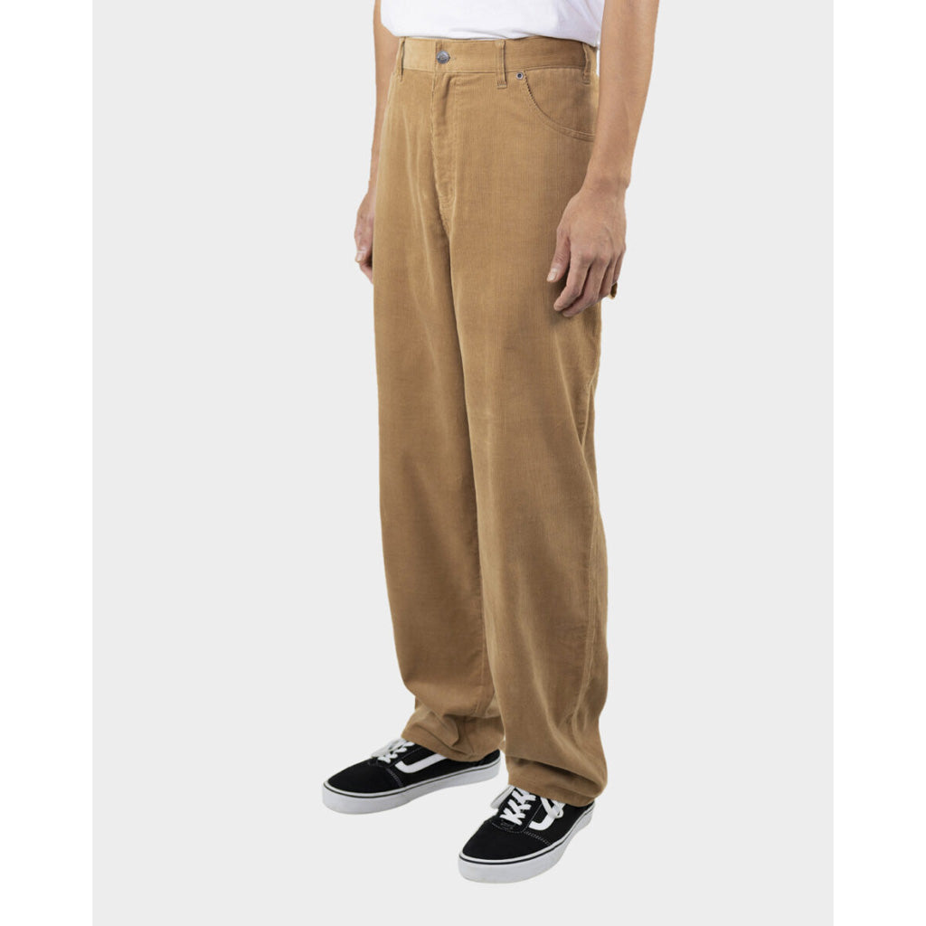 Dickies 1939 Corduroy Relaxed Fit Carpenter Pant - Clay. Relaxed fit, straight leg, 100% Cotton Corduroy pants. Shop Dickies pants, tees, fleece and accessories. Free, fast NZ shippin over $100. Pavement skate store, Ōtepoti / Dunedin.