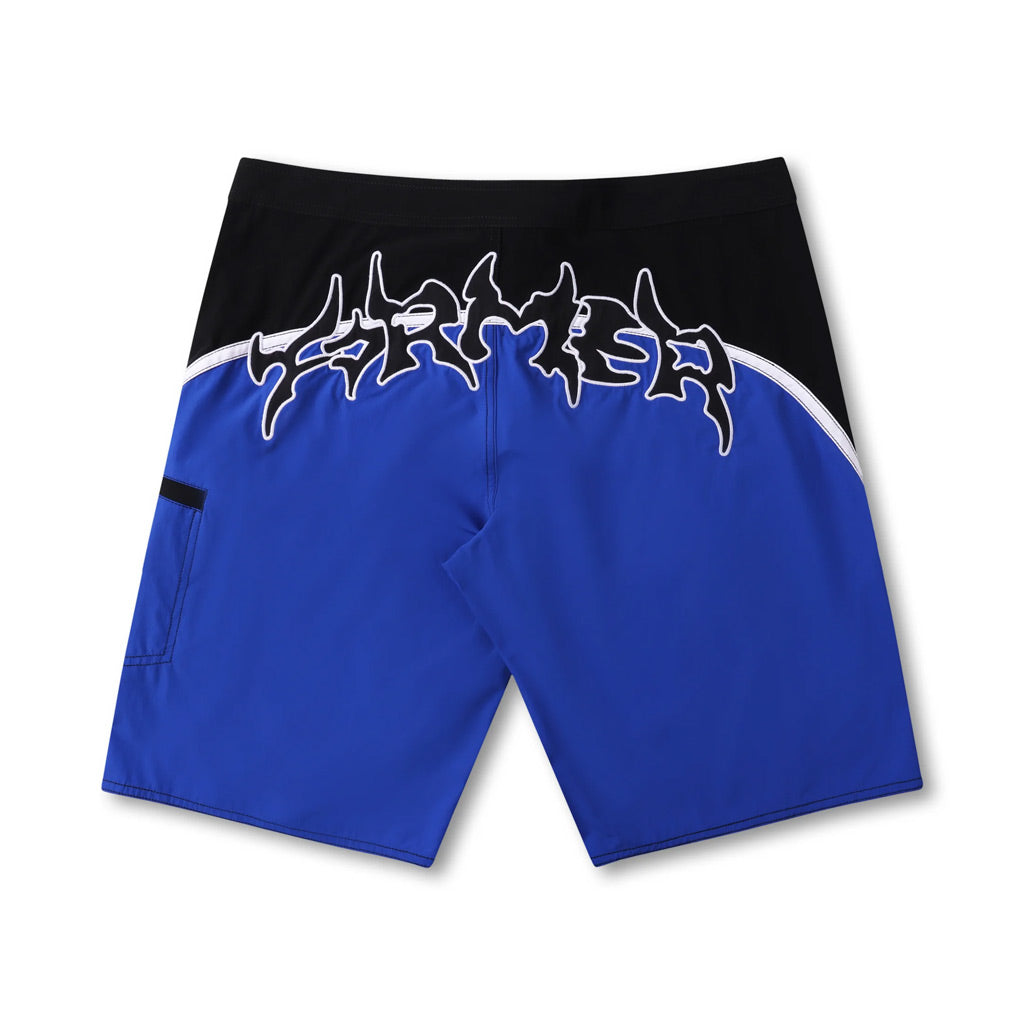 Former Proscription 21" Trunk - Black | Free Aotearoa NZ shipping on your Former order over $100* with Pavement Skate Store online!