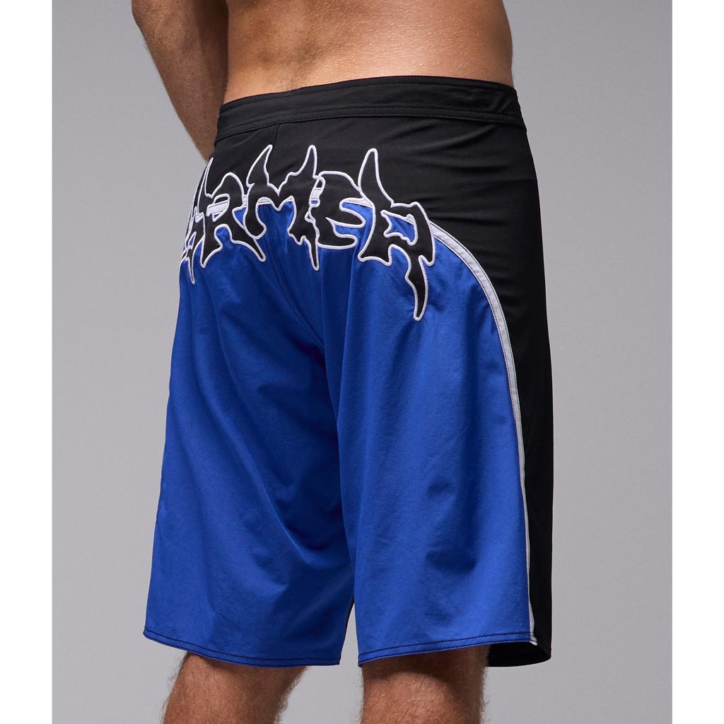 Former Proscription 21" Trunk - Black | Free Aotearoa NZ shipping on your Former order over $100* with Pavement Skate Store online!