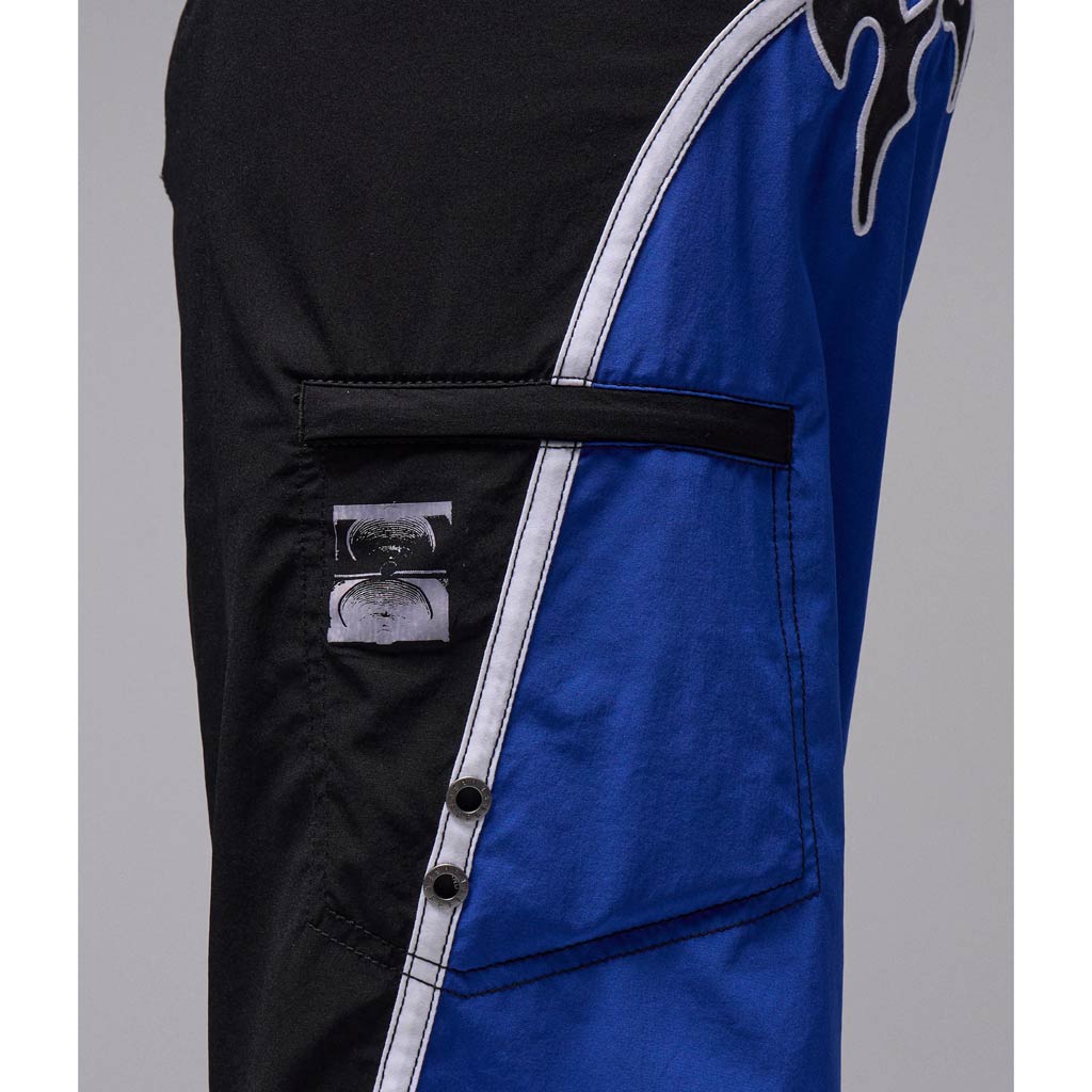 Former Proscription 21" Trunk - Black | Free Aotearoa NZ shipping on your Former order over $100* with Pavement Skate Store online!