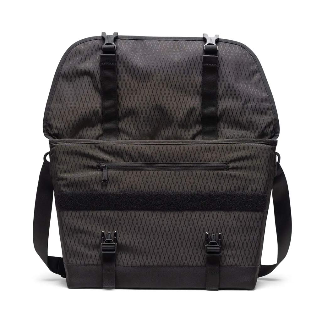 Herschel Cove Messenger - Black Diamond/Black | Free Aotearoa NZ shipping over $100* when you shop Herschel bags online with Pavement Skate Store!