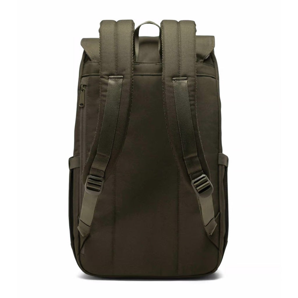 Buy Herschel Retreat Backpack in Ivy Green with Pavement Skate Store. Order online and receive free Aotearoa NZ shipping!