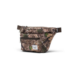 Herschel X Realtree Pop Quiz Hip Pack in Realtree APX Camo | Shop backpacks online with Pavement Skate Store with free Aotearoa NZ shipping over $100*!