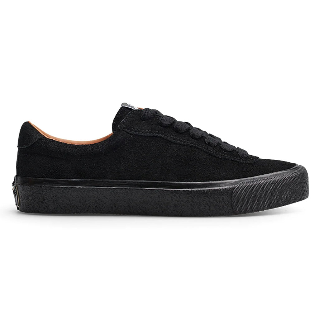 Last Resort AB VM001 Suede Low - Black/Black. The VM001-Lo Black/Black is made solely with skateboarding in mind - in every detail. Suede Upper. Canvas Lining. PU Collar. "Cloudy Cush" insole. Rubber Sole & Foxing. Cotton Laces. Shop Last Resort online with Pavement, Ōtepoti's independent skate store est. 2009.