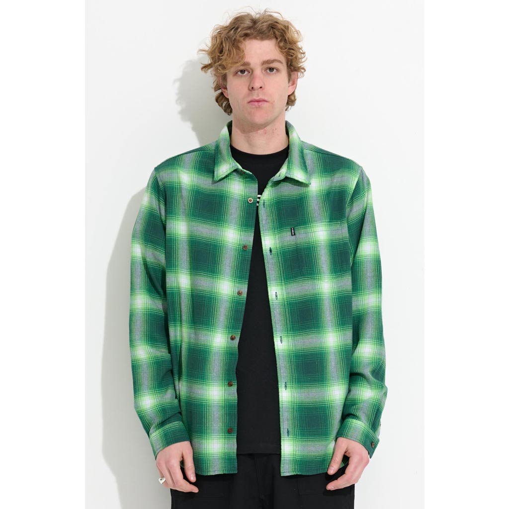 Misfit Soup Bearer LS Shirt - Green. The 'Soup Bearer LS Shirt' in Green is a long-sleeved button-up shirt with classic style collar. Shop Misfit men's shirts online with Pavement and enjoy free NZ shipping over $150, same day Dunedin delivery and easy returns.