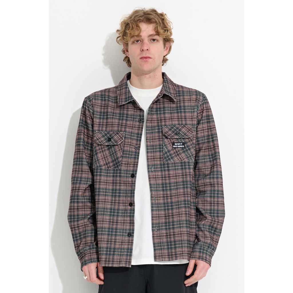 Misfit Sheet Noise LS Shirt - Forest The 'Sheet Noise LS Shirt' in Forest is a long-sleeved button-up overshirt with classic style collar. Shop Misfit online with Pavement and enjoy free NZ shipping over $150.
