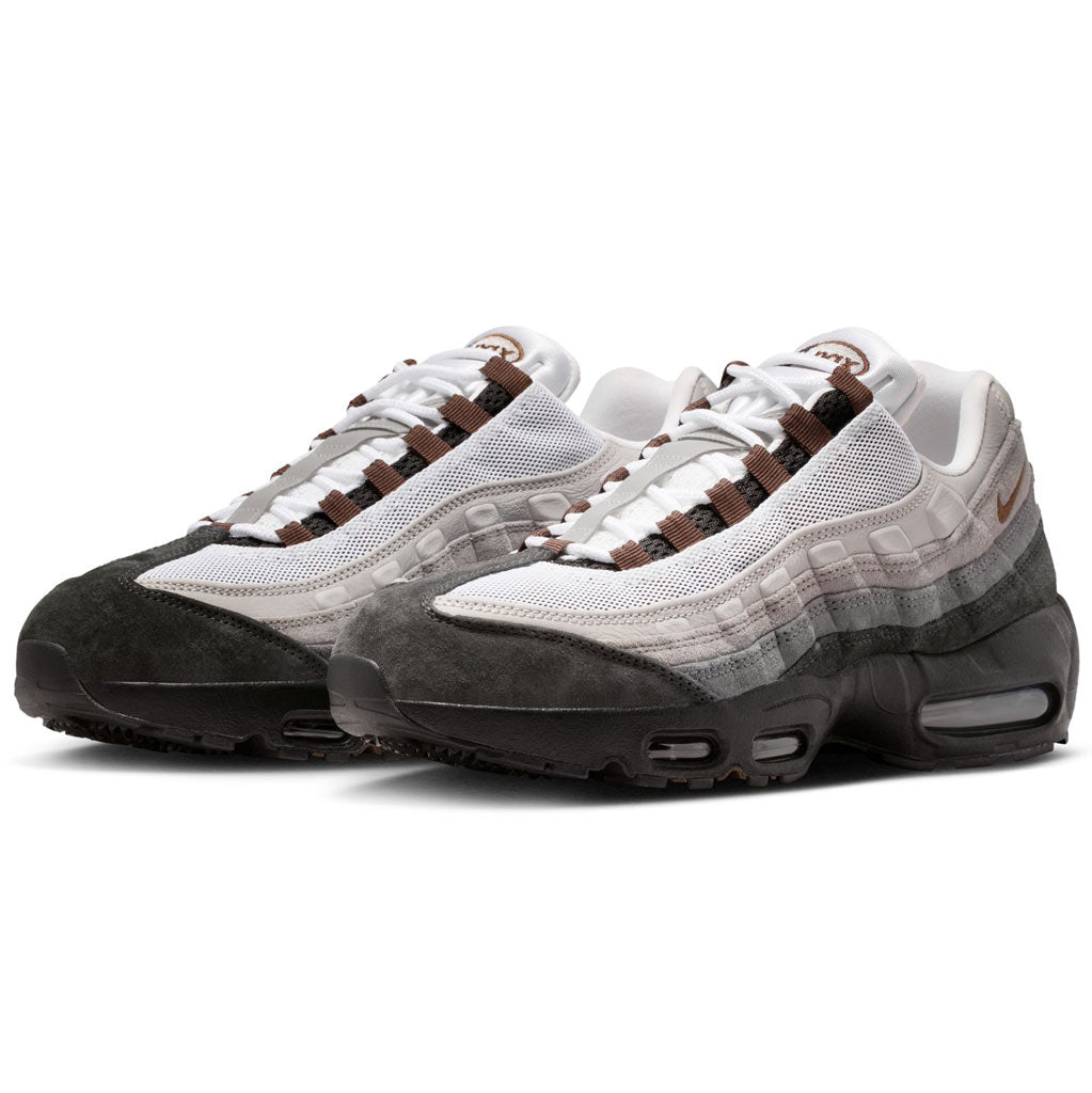 Shop the Nike SB Air Max 95 Skate Shoe in Black/Cacao Wow-Anthracite-Lt Graphite: HF7545-002 online with free Aotearoa NZ shipping! Pavement Skate Store.