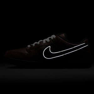 Nike SB Dunk Low Pro Limosine Quickstrike - HJ4131-200 | Free Aotearoa shipping when you order online with Pavement Skate Store!