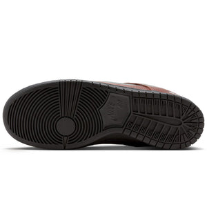 Nike SB Dunk Low Pro Limosine Quickstrike - HJ4131-200 | Free Aotearoa shipping when you order online with Pavement Skate Store!