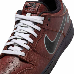 Nike SB Dunk Low Pro Limosine Quickstrike - HJ4131-200 | Free Aotearoa shipping when you order online with Pavement Skate Store!