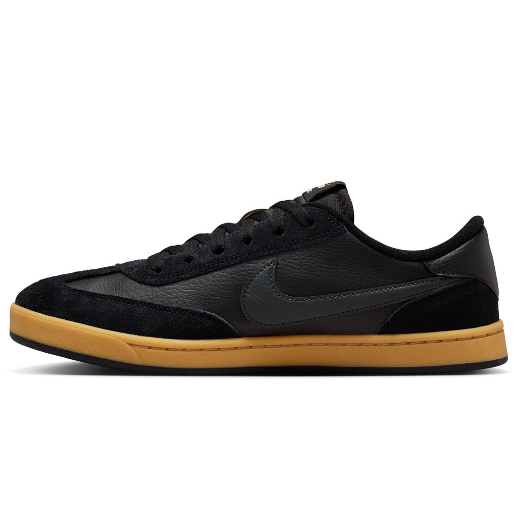 Nike SB FC Classic Skate Shoes Black/Anthracite-Black-Vivid Orange 909096-008 | Free Aotearoa shipping over $100* on orders online with Pavement Skate Store!
