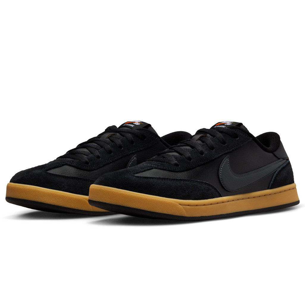 Nike SB FC Classic Skate Shoes Black/Anthracite-Black-Vivid Orange 909096-008 | Free Aotearoa shipping over $100* on orders online with Pavement Skate Store!
