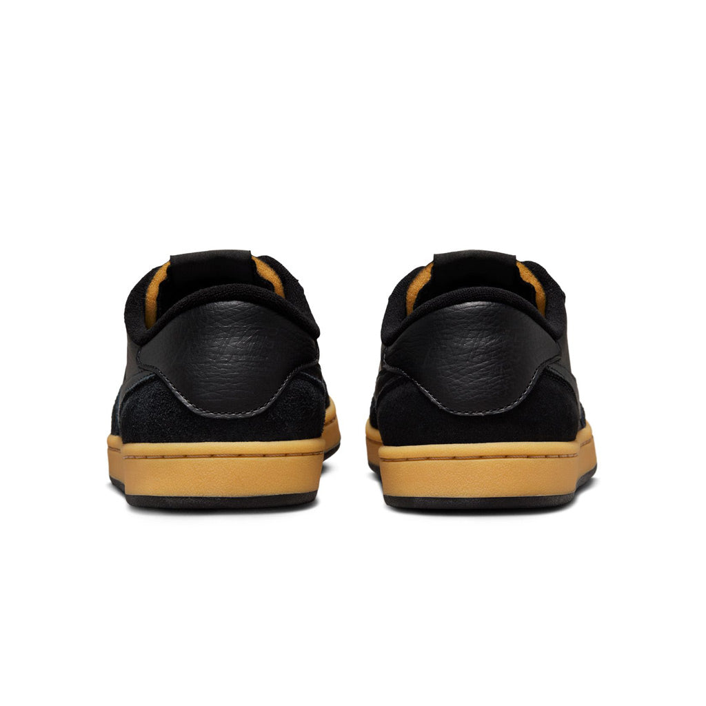 Nike SB FC Classic Skate Shoes Black/Anthracite-Black-Vivid Orange 909096-008 | Free Aotearoa shipping over $100* on orders online with Pavement Skate Store!