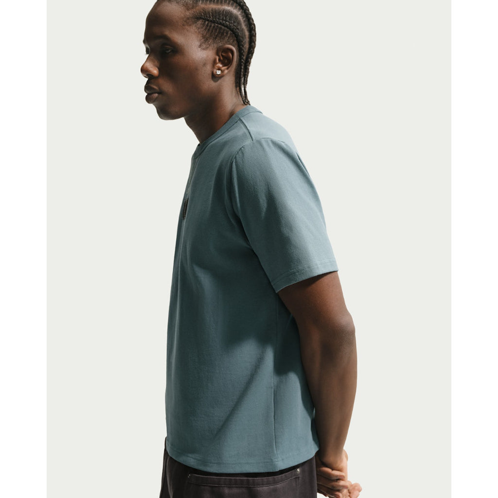 Nike Sportswear Premium Essentials Tee in Mineral Slate | Free Aotearoa NZ shipping on Nike SB clothing orders over $100* with Pavement Skate Store!