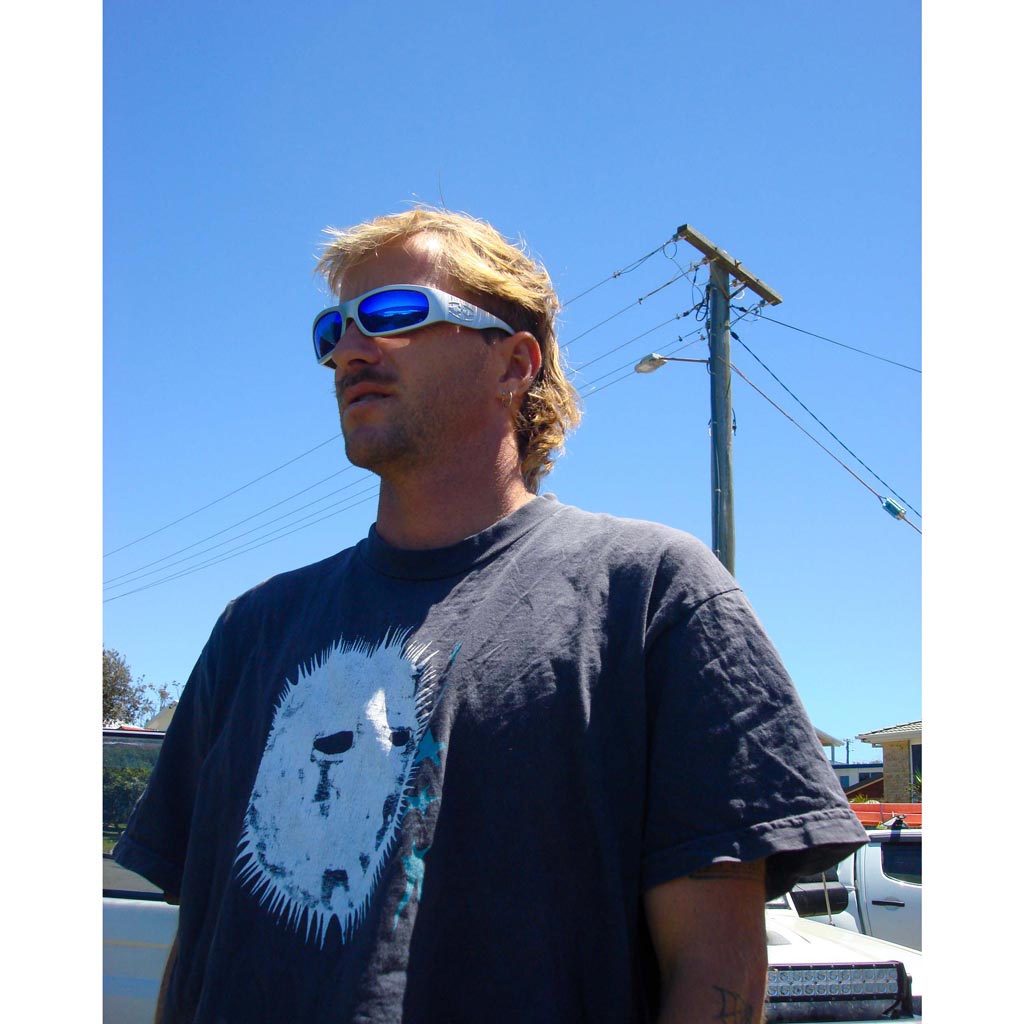 Ritual Parasite Sunglasses - Matte Black/Black Polarised | Shop sunglasses online with Pavement Skate Store with free Aotearoa shipping over $100*!