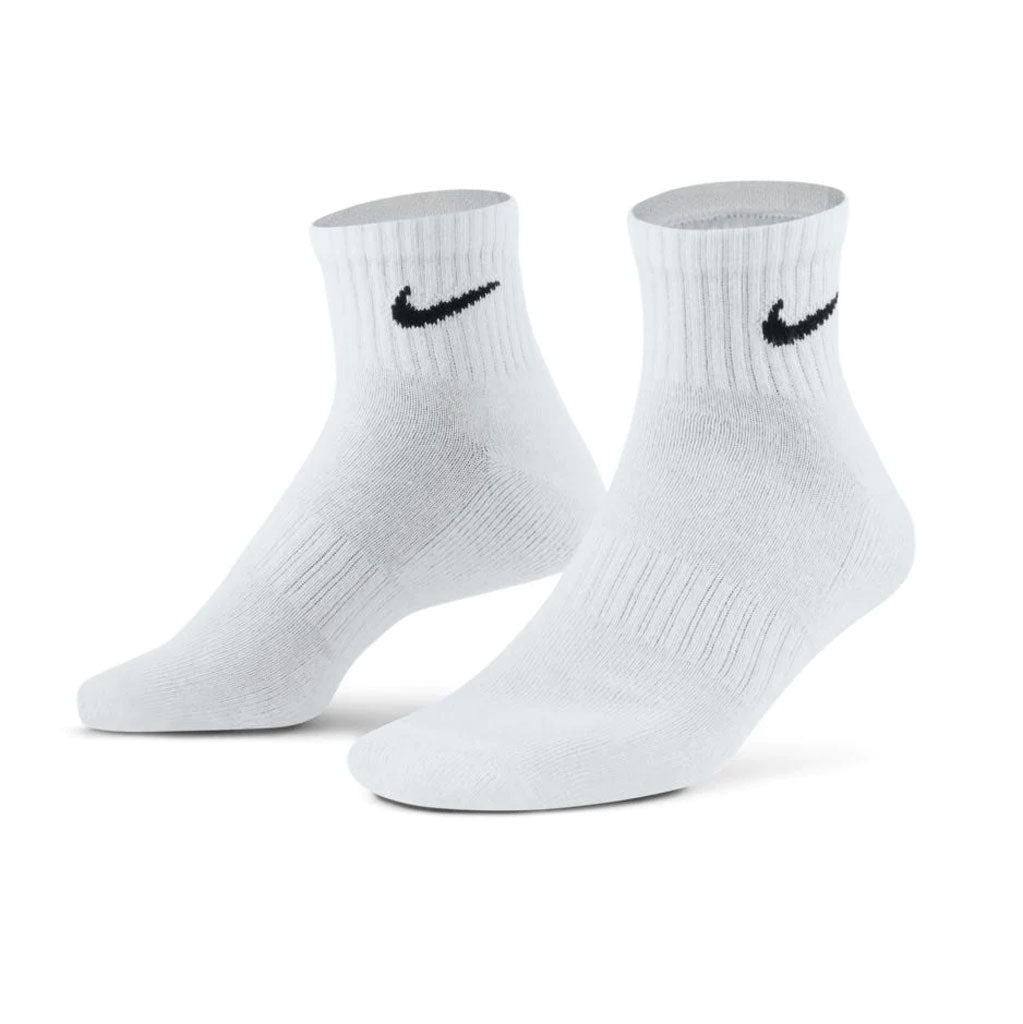 Nike Everyday Cushioned Ankle Socks 3 Pack - White/Black. The thick terry sole gives you extra comfort for footdrills and lifts, while a ribbed arch band wraps your midfoot for a supportive feel.Dri-FIT technology helps keep your feet dry and comfortable. 71% cotton/26% polyester/2% spandex/1% nylon Style: SX7667-100
