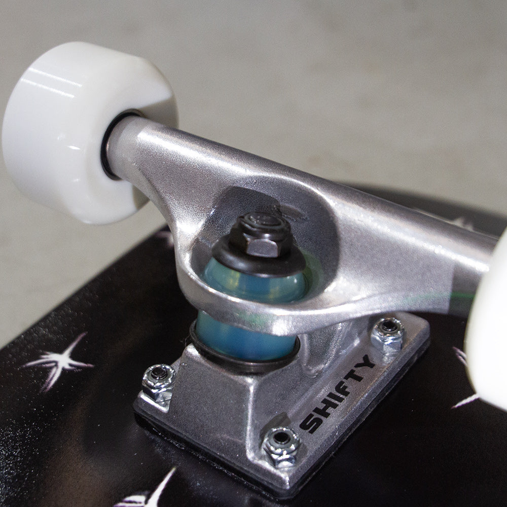 Shifty Visitor Complete Mini 7.25" Skatebaord | Shop complete skateboards with Pavement Skate Store online with free Aotearoa shipping over $100*!