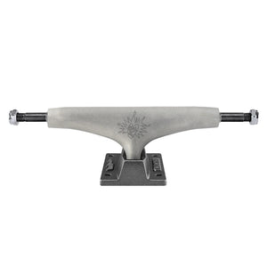 Thunder Rowan Zorilla Zapt Pro Edition 148 | Shop Thunder Trucks online with Pavement with free Aotearoa NZ shipping on orders over $100*!
