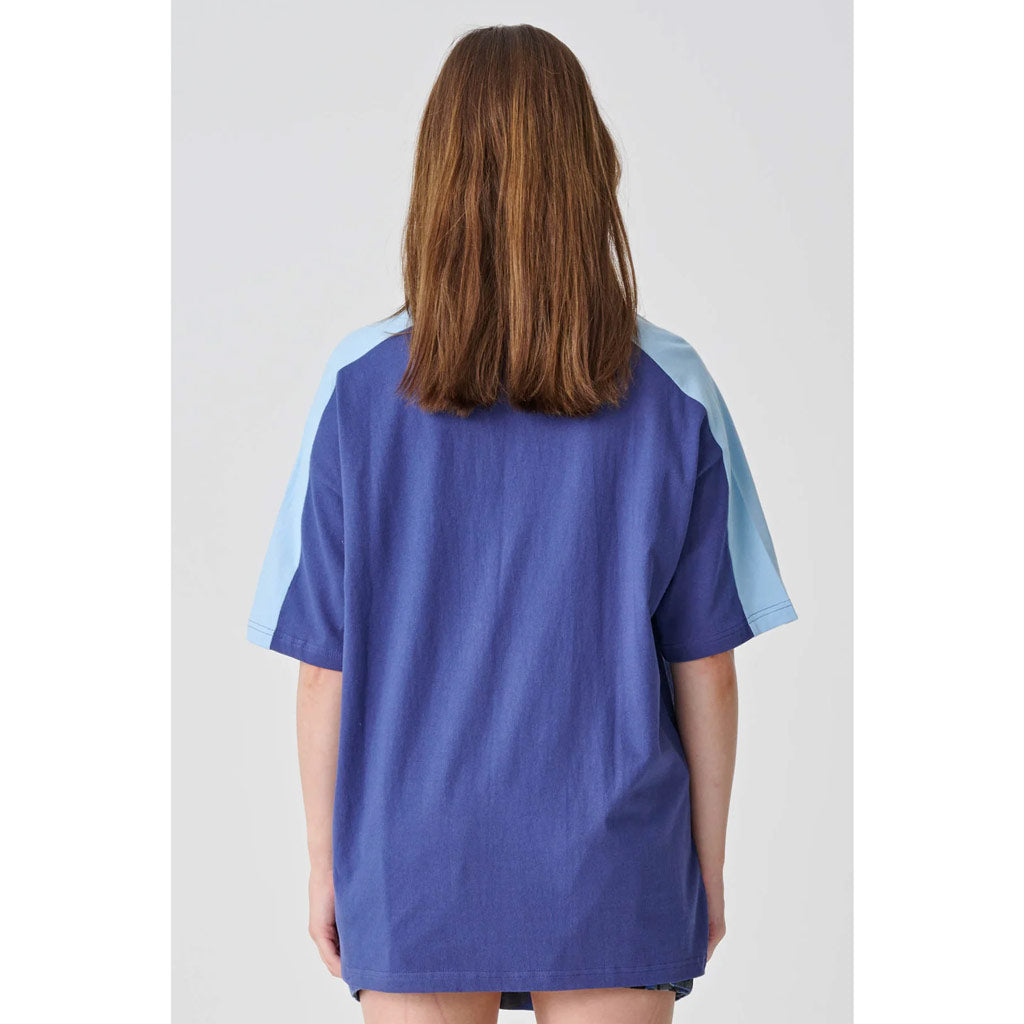 X-GIRL SPORTY V NECK RELAXED TEE - NAVY