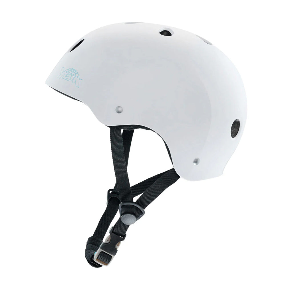 Yepa T-Shell Helmet Gloss White | Shop skate helmets online with Pavement Skate Store with free Aotearoa NZ shipping over $100*!