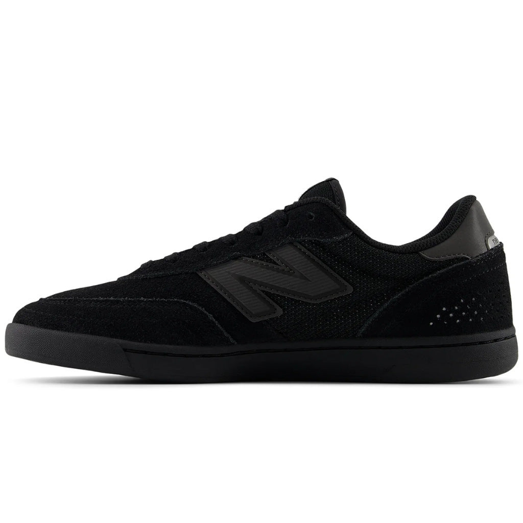 NB Numeric 440V2 - Black/Black UN440BVU | Shop skate shoes online with Pavement Skate Store with free Aotearoa NZ shipping on orders over $100*!