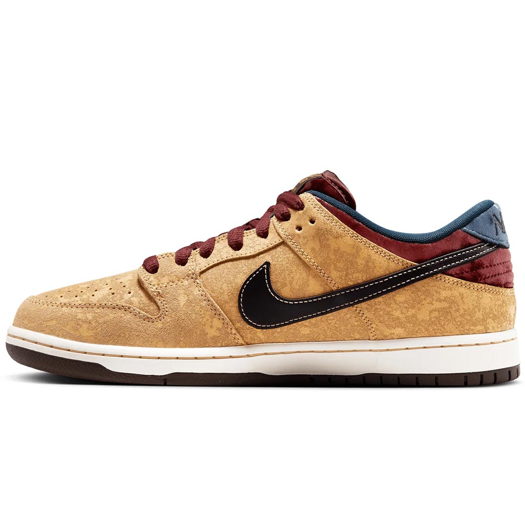 NIKE SB DUNK LOW PRO CITY OF CINEMA - CELESTIAL GOLD/BLACK-DARK TEAM RED