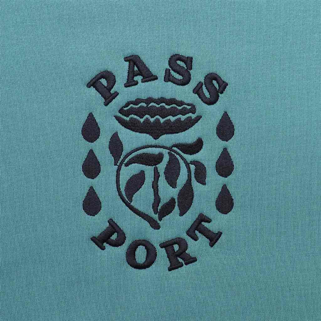 PASSPORT FOUNTAIN EMBROIDERY SWEATER - WASHED TEAL