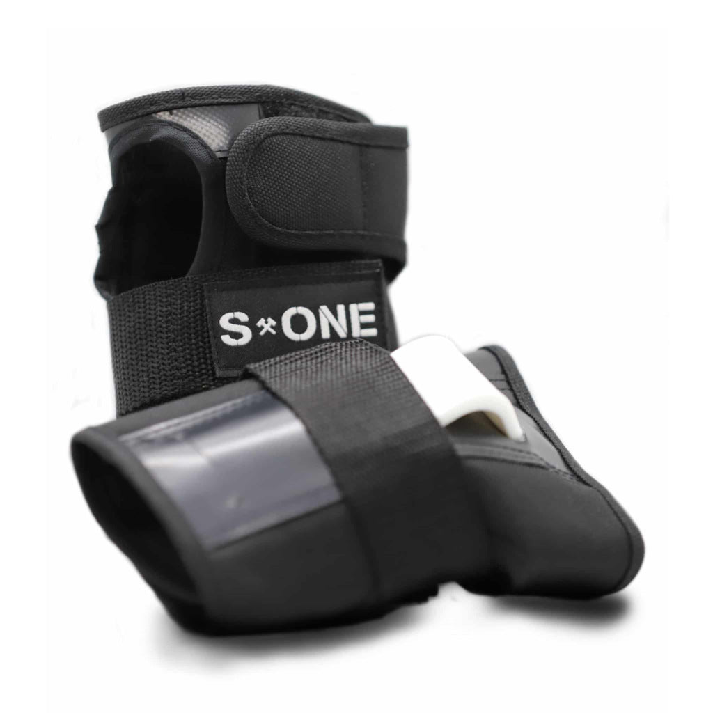 S1 Wristguards in Black | Shop skateboarding safety gear online wiht Pavement Skate Store wiht free Aotearoa NZ shipping over $100*!