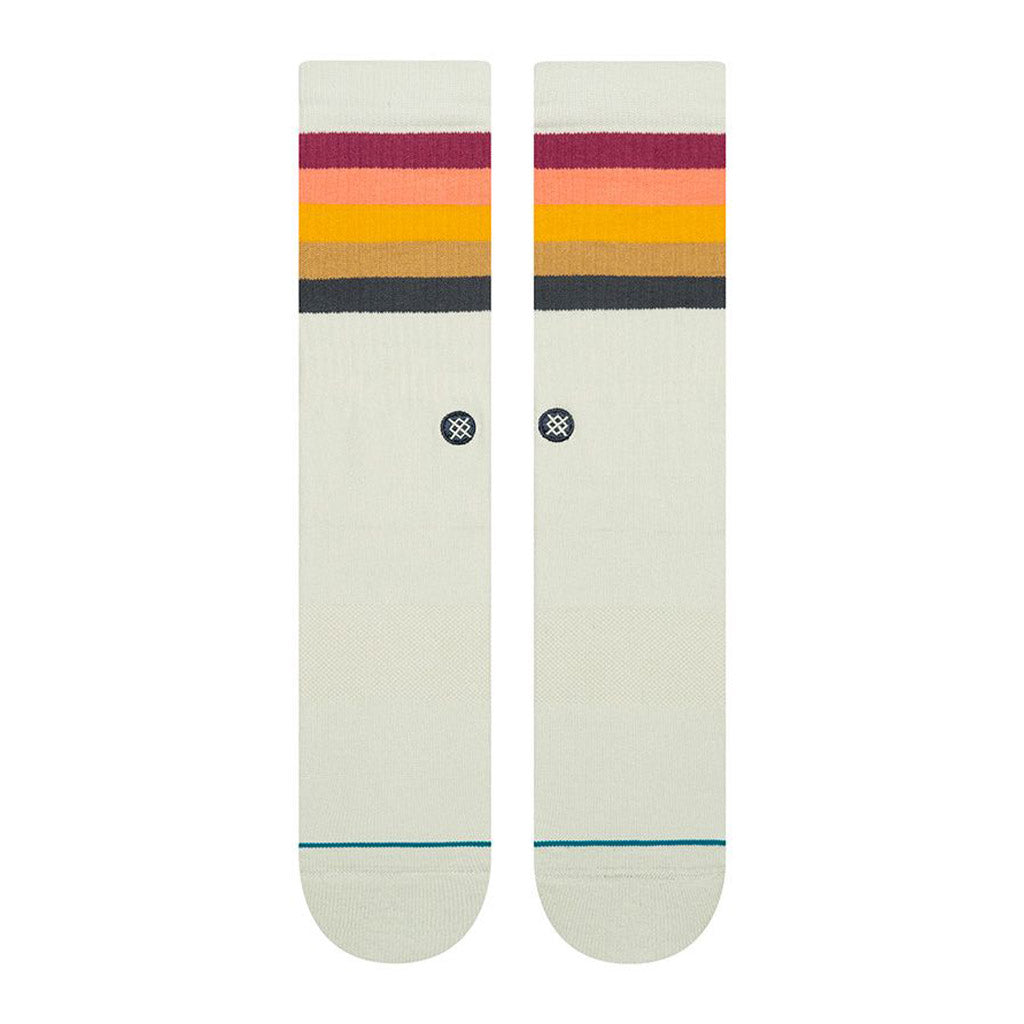 Stance Maliboo Socks - Light Blue. Shop Stance socks and tees online with Pavement, Dunedin's independent skate store. Free NZ shipping over $150 - Same day Dunedin delivery - Easy returns.