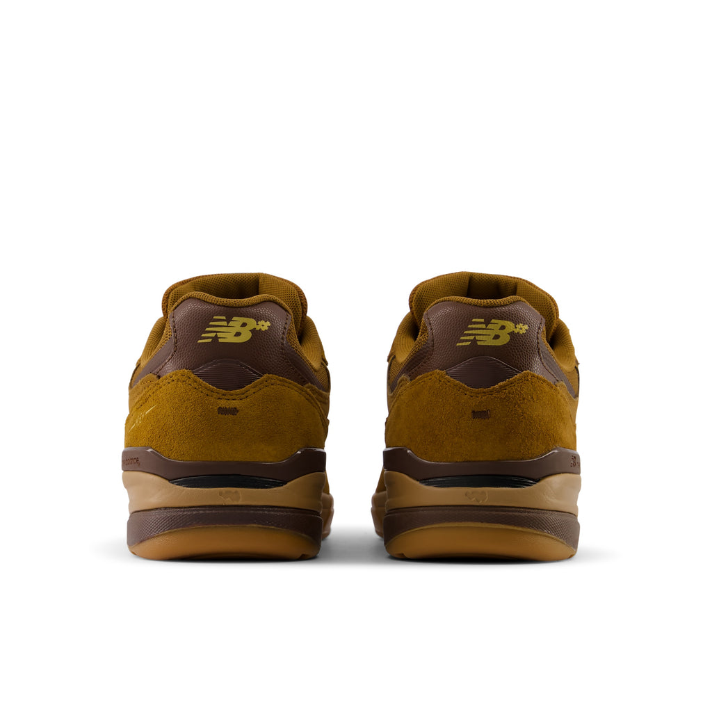 NEW BALANCE NUMERIC ANDREW REYNOLDS 933 - WHEAT/GUM