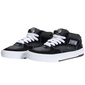 Shop the Vans Skate Half Cab Wafflecup Skate Shoes in Black/White VN000D9ZKOU.BLK online with Pavement Skate Store with free Aotearoa NZ shipping!
