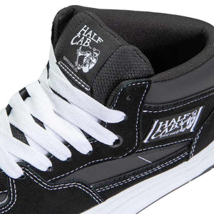 Shop the Vans Skate Half Cab Wafflecup Skate Shoes in Black/White VN000D9ZKOU.BLK online with Pavement Skate Store with free Aotearoa NZ shipping!