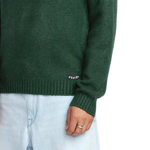 Volcom Edmonder II Sweater in Scarab | Shop Volcom online with Pavement Skate Store and enjoy free Aotearoa NZ shipping on orders over $100*!