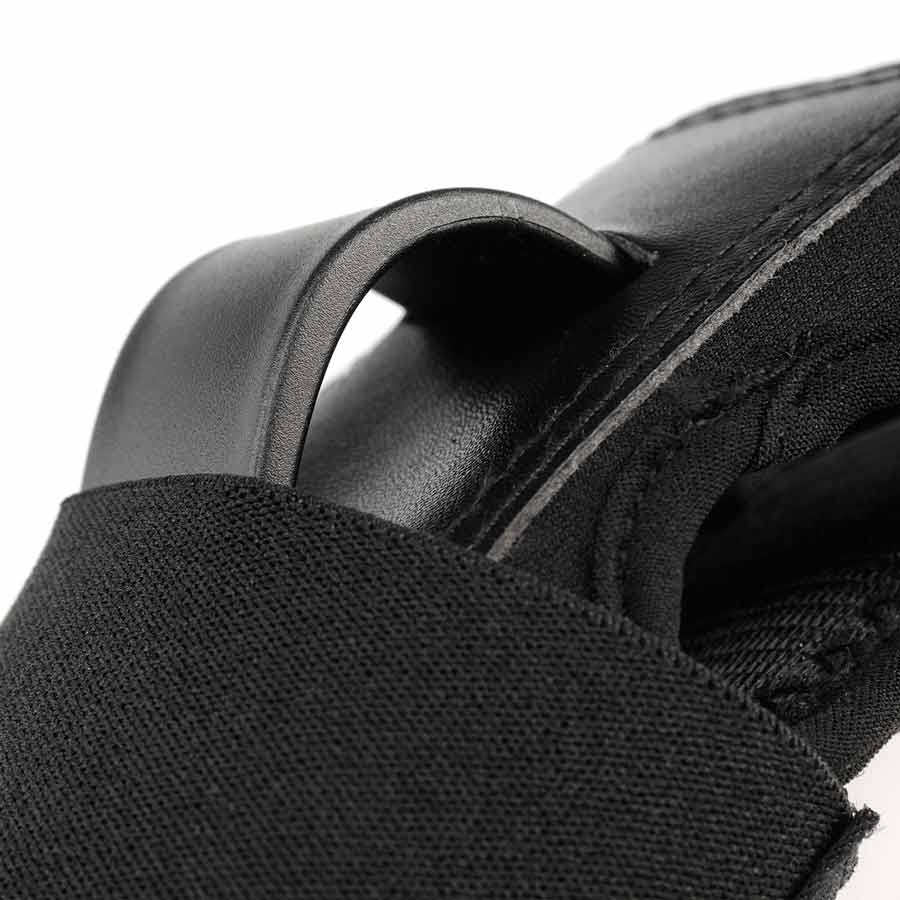 PROTEC STREET WRIST GUARDS - BLACK